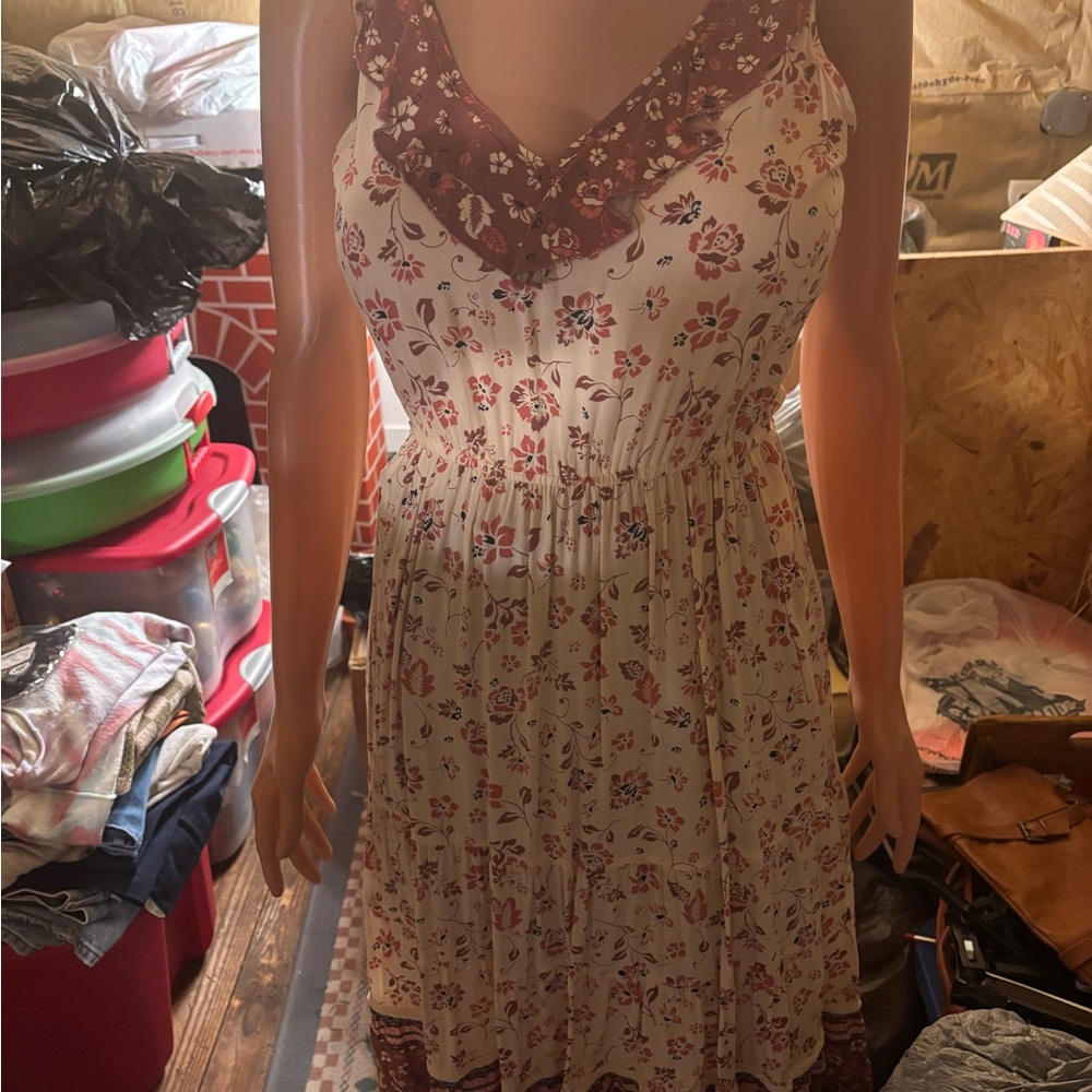 Women’s Versona Floral V-Neck Dress Size XS